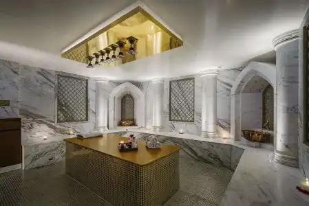 Radisson Blu & Suites GRT Chennai - 26