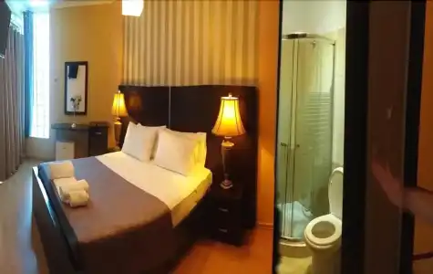 Royal Saranda - 4