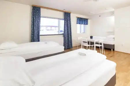 Start Hostel - 64