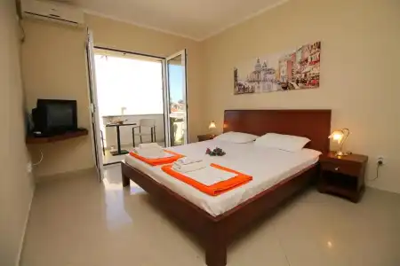 Guest House Villa Pastrovka - 5