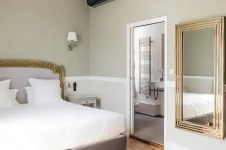 Hôtel St-Julien - 96