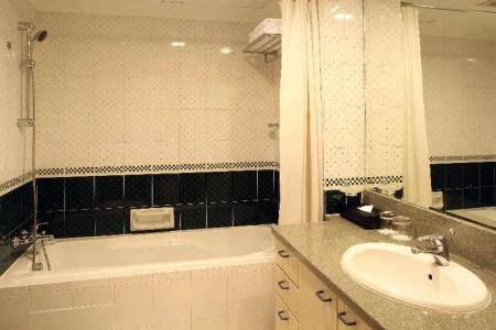 Norfolk Mansion Luxury Serviced Apartment - 64