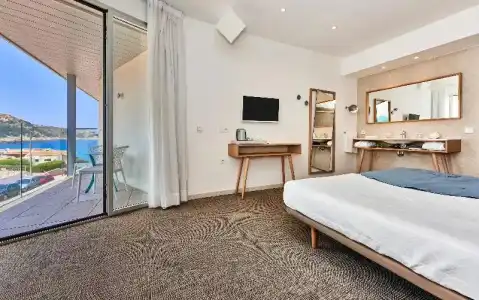 Mar Azul Pur Estil & Spa - 90