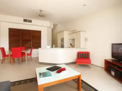 Saltwater Luxury Apartments - 23