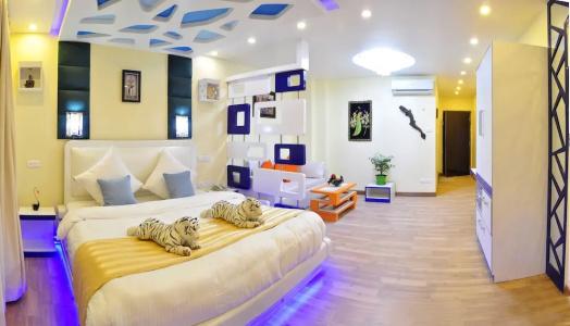 Royal Penguin Boutique & Spa - 113