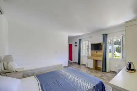 Kefi Beach and Suites - 81