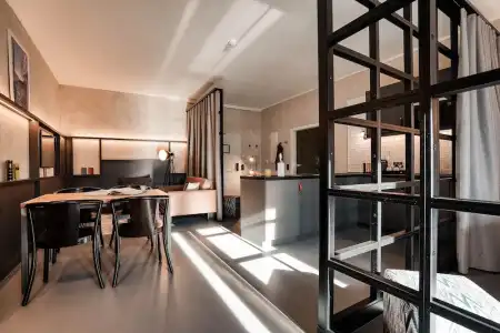 CLOUD No7 Apartments - 4