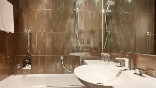 Crowne Plaza London - Kings Cross by IHG - 13