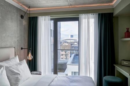 Gekko House, Frankfurt, a Tribute Portfolio - 60