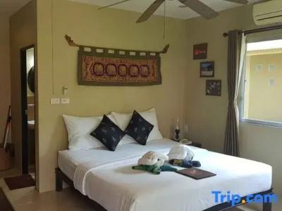 Lanta Castaway Beach Resort - 31