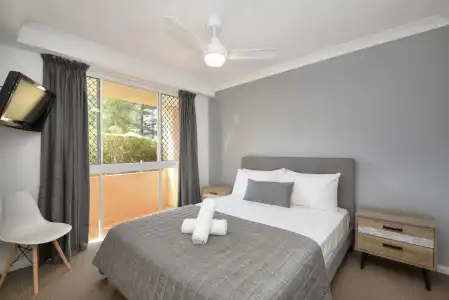 San Mateo on Broadbeach - 30