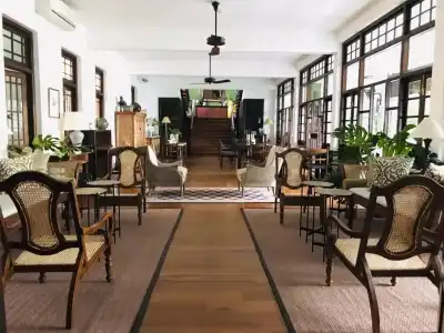 The Postcard Galle - 7