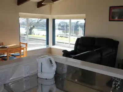 Riverview Motel - 23