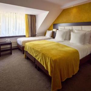 Moers van der Valk - 10