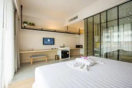 Snoozz - Hostel - 76