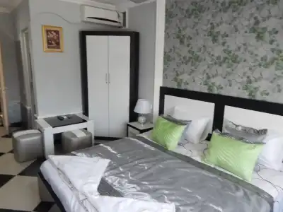 Lux Palace - 39