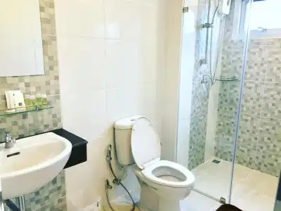 The Lux Ladprao 10 - 42