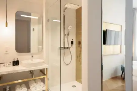Schani Salon - 47