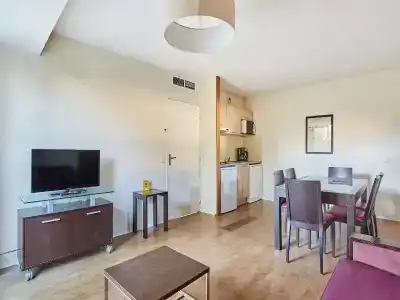 Appart Odalys City Antibes Olympe - 38