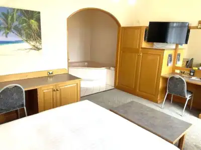 Glenelg Motel - 6
