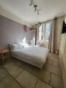 Hôtel du Palais des Papes - 26