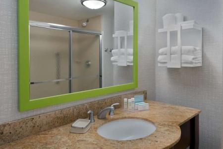 Hampton Inn & Suites Winston-Salem/University Area, NC - 60