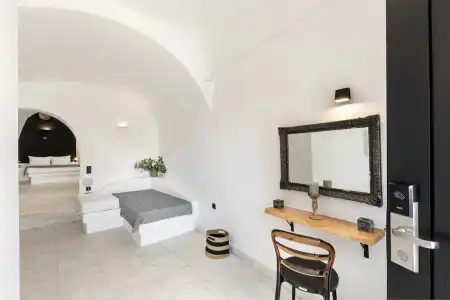 Pearl of Caldera Oia Boutique - 121
