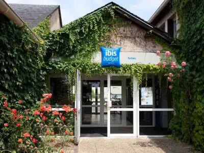 ibis budget Tarbes - 0