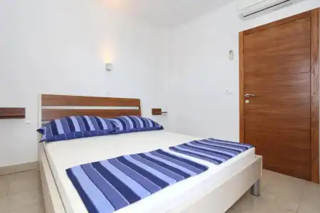 SunAdria Apartments - 74