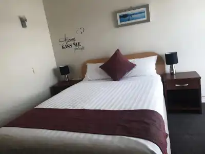 Ocean Inn Motel - 4