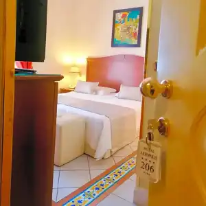 Akropolis - 60