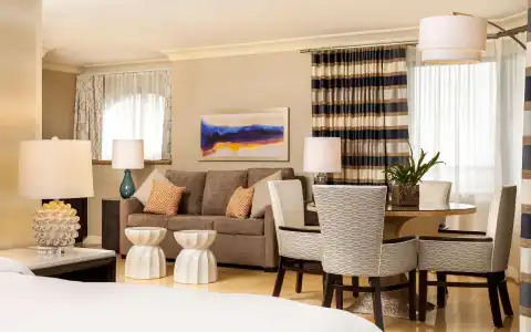 The Waterfront Beach Resort, A Hilton - 164