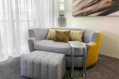 Courtyard by Marriott Knoxville Cedar Bluff - 36