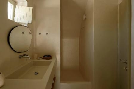Este Luxury Suites - 38