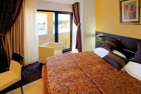 Boutique Marina - 4