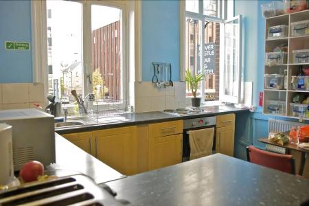 Dover Castle Hostel - 3
