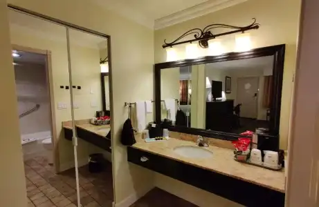 Best Western Plus Burnaby - 60