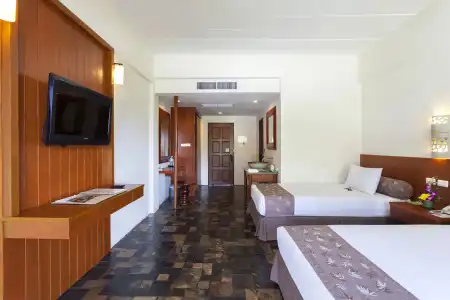 Karona Resort & Spa - 1