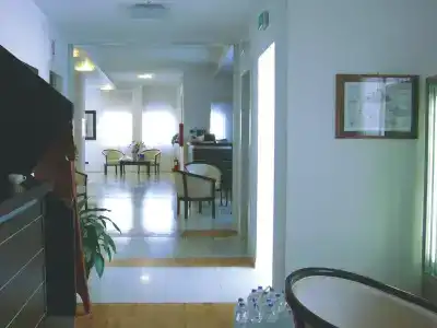 Mary - 5