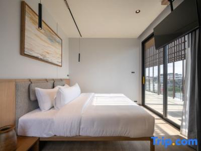 Shan Villas Sukhumvit - 220