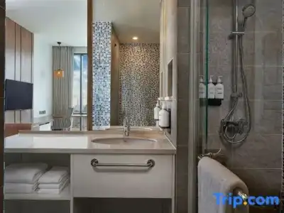 Holiday Inn & Suites SAIGON AIRPORT by IHG - 65