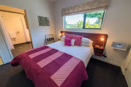 City Lights Boutique Lodge - 5