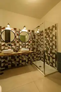 Pala Suites - 300