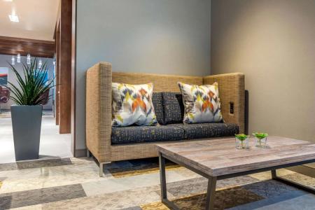 Cambria Milwaukee Downtown - 2