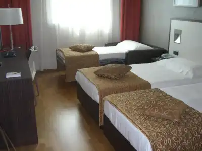 Best Western Falck Village - 53