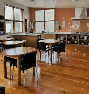 On Top Apartments & Hostel Backpackers - 24