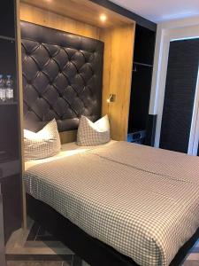 Munich Deluxe - 21