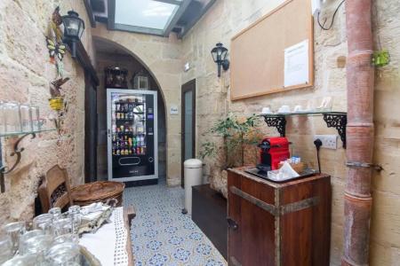 The Burrow Guest House - 21