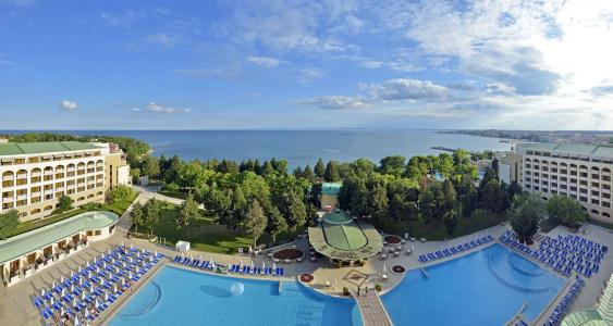 Sol Nessebar Palace Resort & Aquapark - All Inclusive - 39