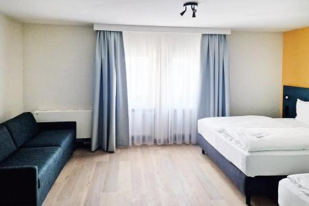 Boulevard - 20